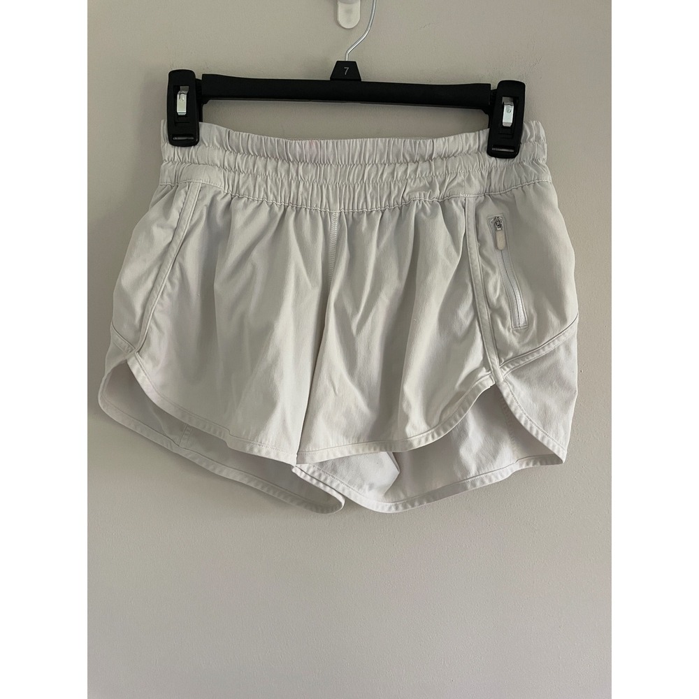 Lululemon Track That High Rise Lined Shorts Light Grey Smocked Waist Size 6‎